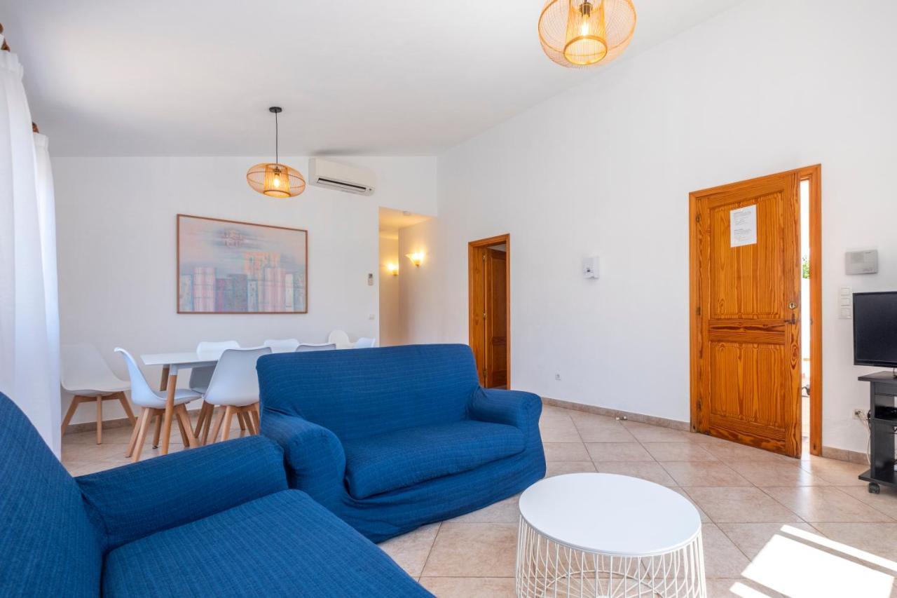 Villas Geisan Ciutadella  Buitenkant foto
