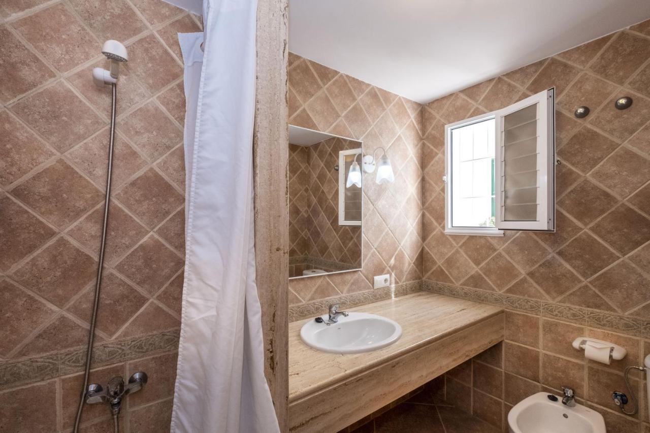 Villas Geisan Ciutadella  Buitenkant foto